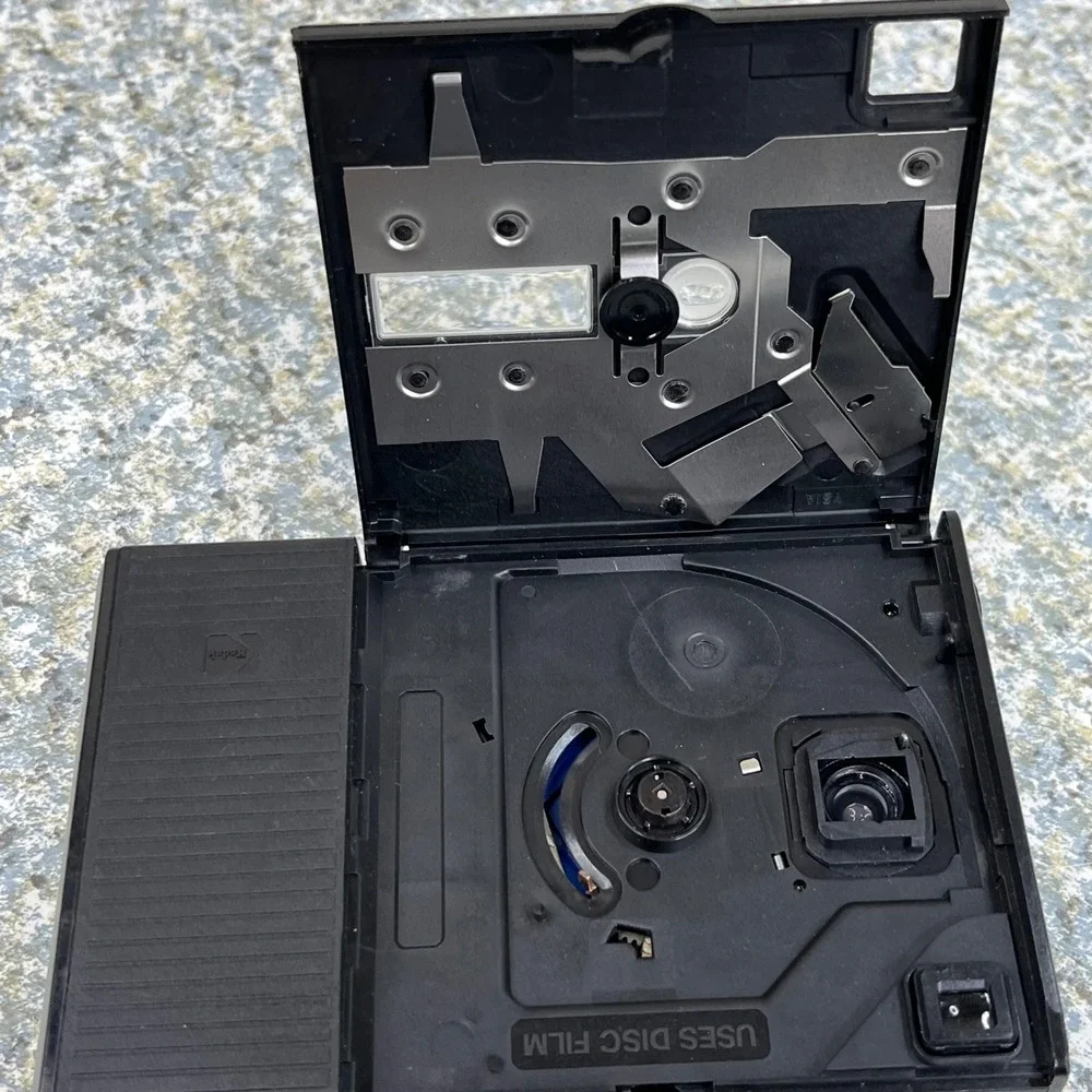 Kodak Disc 4000 Camera Silver Black Vintage Point and Shoot Built-in Flash 1980s